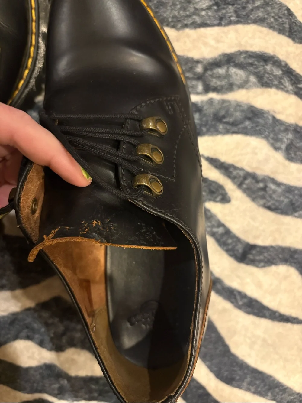 Dr. Martens Leona Lo Platform Oxfords Black Smooth Leather UK 8 US 10